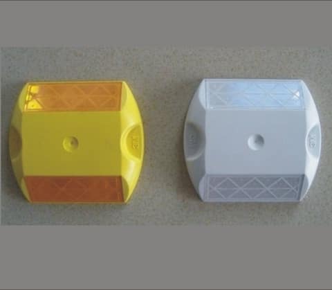 3M Road Studs ILP 290-100 Nos Pack 3M Road Studs ILP 290-100 Nos Pack